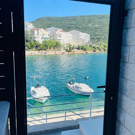 Seasight Apartment *